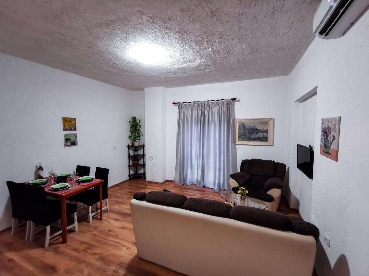 & Studio Pekica Appartamento *